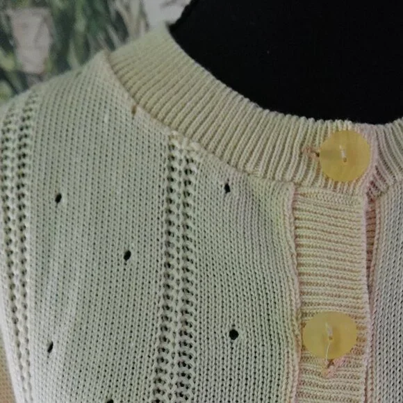 Cardigan with Drop Needle Pattern - Picture 4 of 5